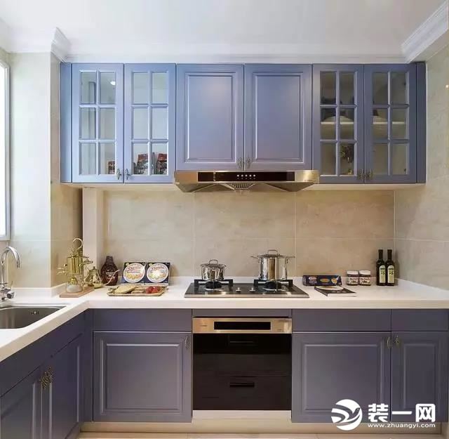 蓝色厨房橱柜装修图