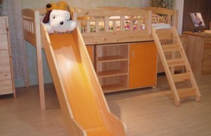 带滑梯的儿童床设计效果图