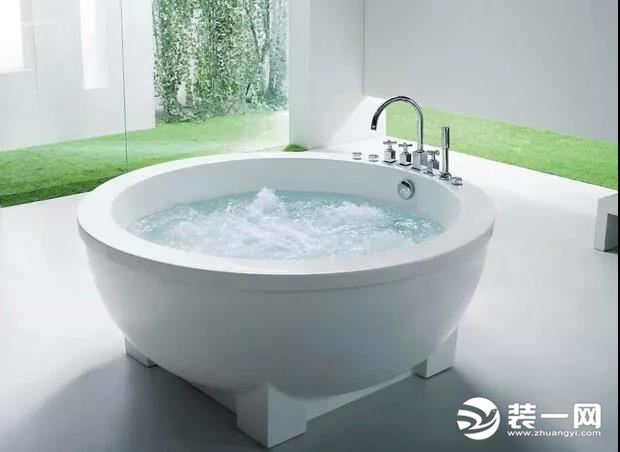 浴缸材质哪种好