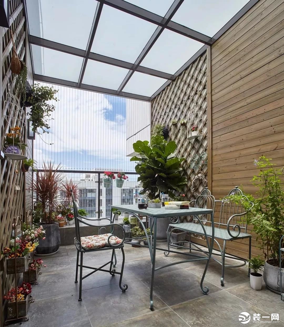 小面积庭院设计分享，快装花园打造城市便捷生活-设计案例-新视窗景观-新视窗景观-庭院设计-阳光房设计定制-花园设计-别墅园林设计