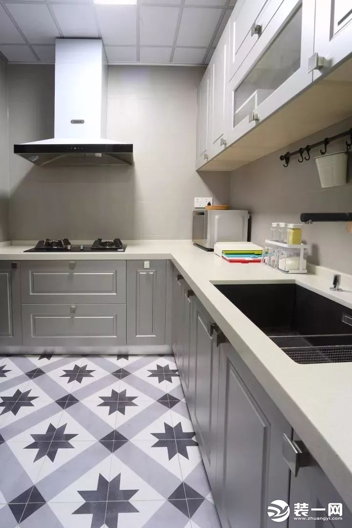 78平小户型厨房装修效果图