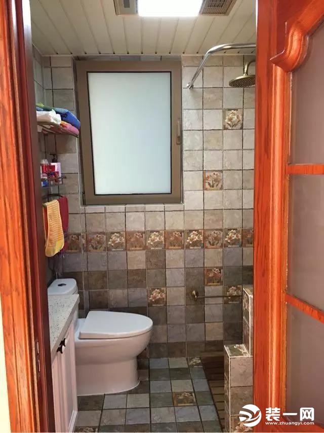 复古美式装修卫生间