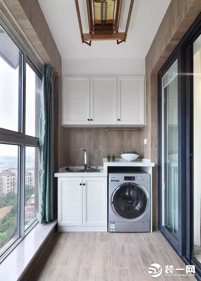 洗衣机摆放位置--阳台