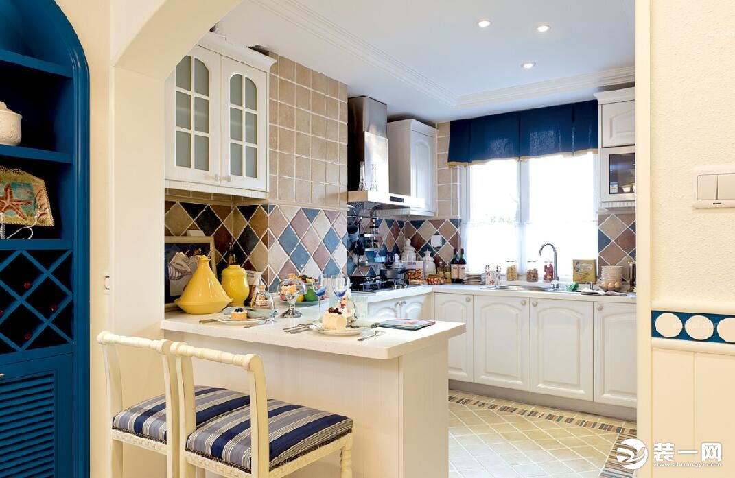 地中海风格厨房装修图片大全--蓝白搭配厨房效果