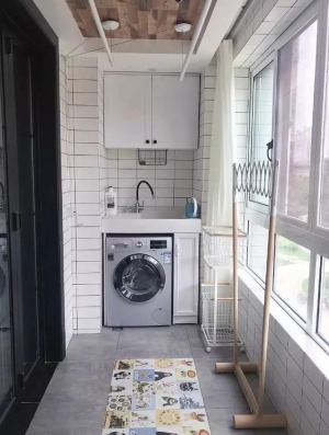 小户型家用洗衣房设计图片--阳台洗衣房
