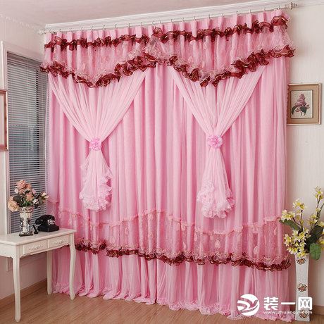 婚房卧室装修窗帘效果图