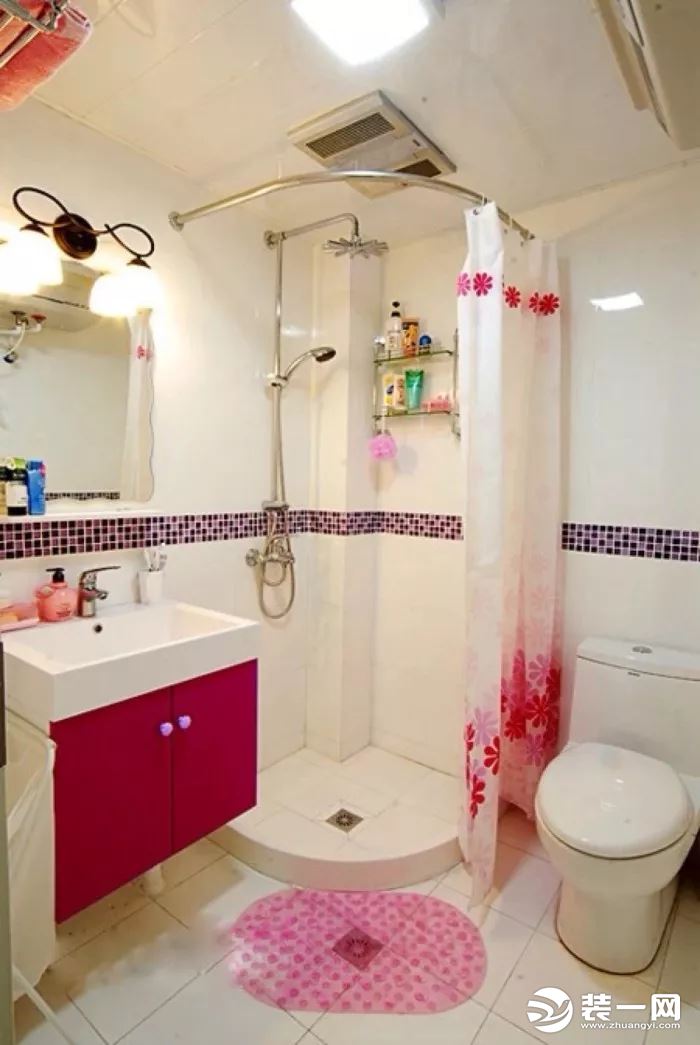 轻奢风唯美浴室装修效果图片大全之婚房浴室