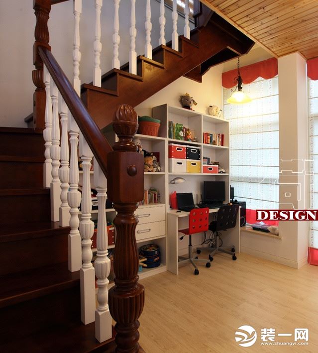 复古木质楼梯装修效果图大全之白色加原木色木质楼梯