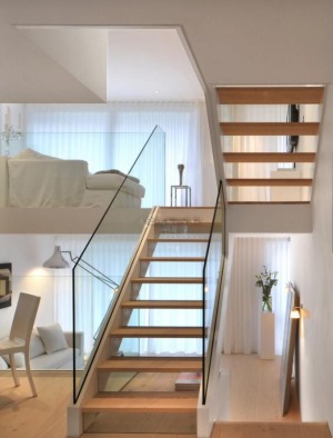 現代風格樓梯玻璃樓梯扶手圖片