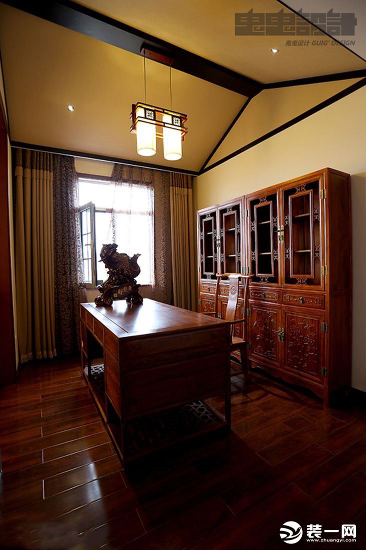 美观大气客厅敞开式书房装修效果图大全之中式风格