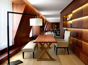 美观大气客厅敞开式书房装修效果图大全之实木材质书房