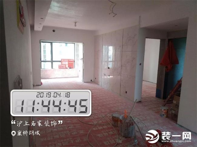 郑州沪上名家装修公司巡检队携新员工赴一线工地学习施工工艺 现场图片