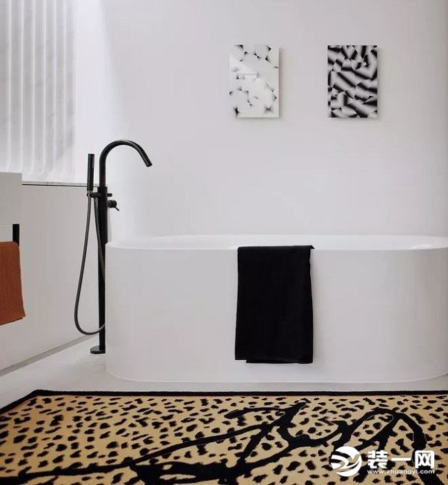 浴室装修技巧之地毯使用效果图