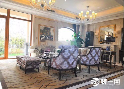 乔欣上海高档别墅豪华欧式客厅装修实景图
