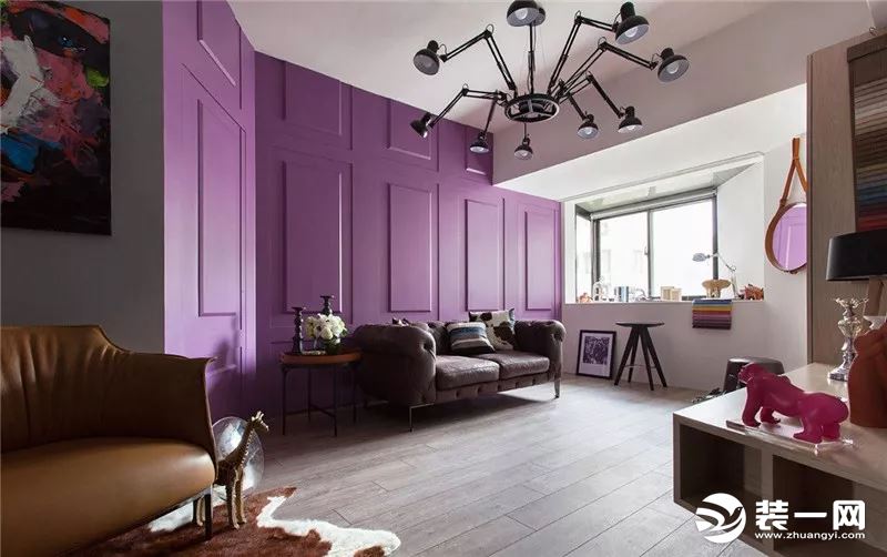 最新流行装修设计颜色高贵紫卧室装修效果图
