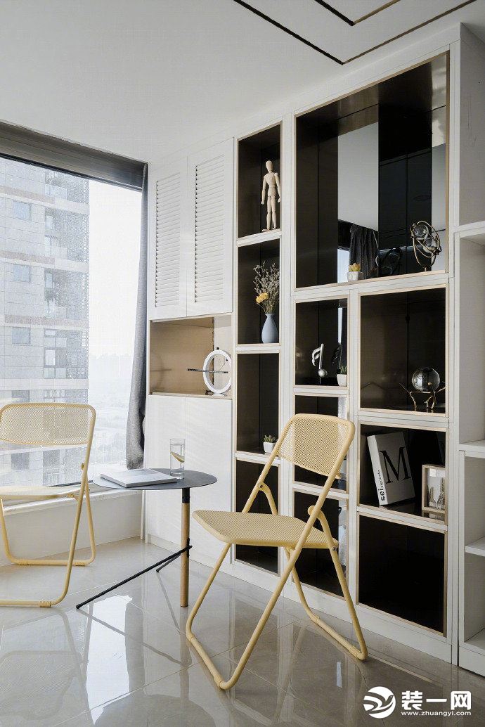 loft公寓现代极简装修风格实景图