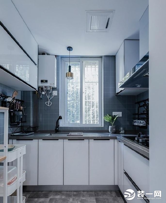 一居室55平米烟灰蓝现代简约风格装修实景图
