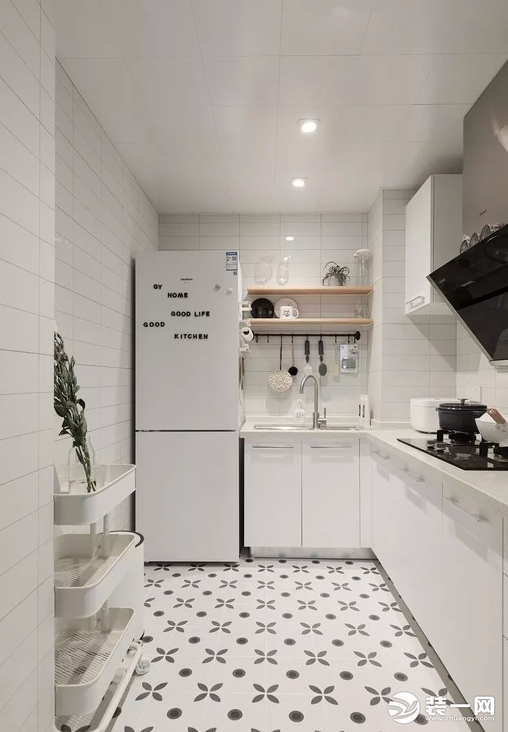 72㎡现代简约风格小户型厨房装修效果图