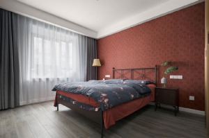 小居室网红铁艺床搭配效果图