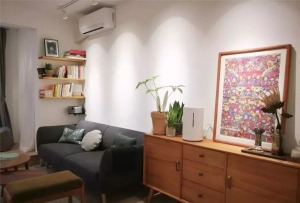 69平小户型原木风公寓沙发装修效果图
