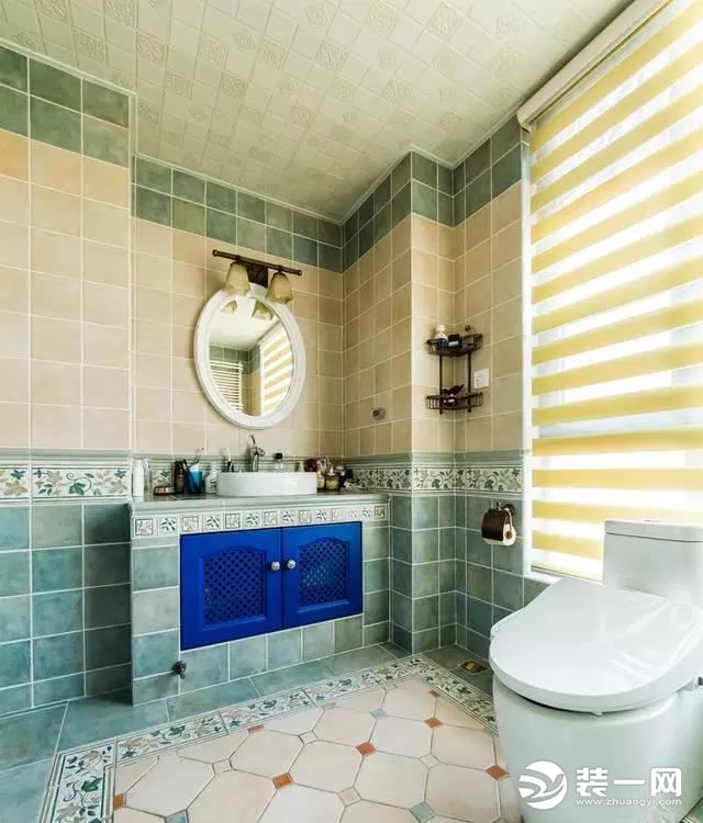 瓷砖砌浴室柜效果图图片