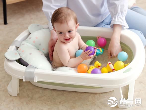 婴儿沐浴盆图片
