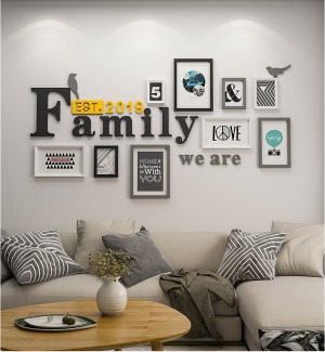 家庭照片墙的设计和摆放效果图