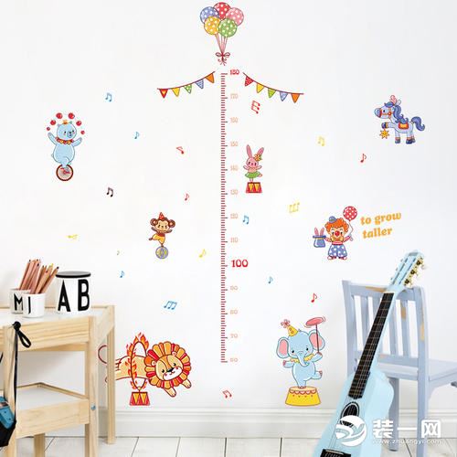 儿童房身高墙设计元素效果图