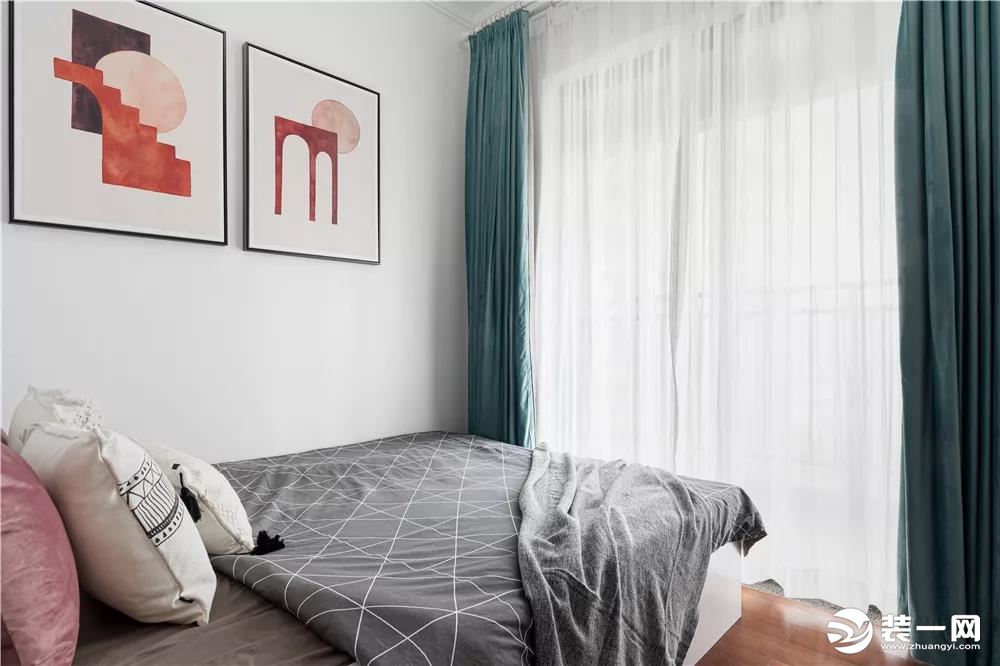 100平二居室现代轻奢风复古墨绿装修之卧室装修效果