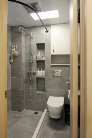 65平小户型老房改造装修设计案例之卫生间装修