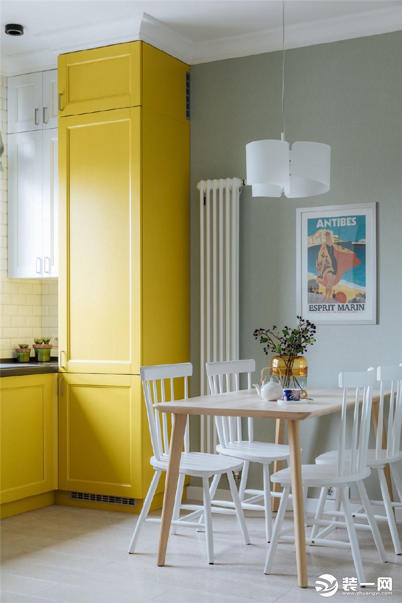 41m2清爽明亮的蓝黄配色现代简约风居室设计装修效果图