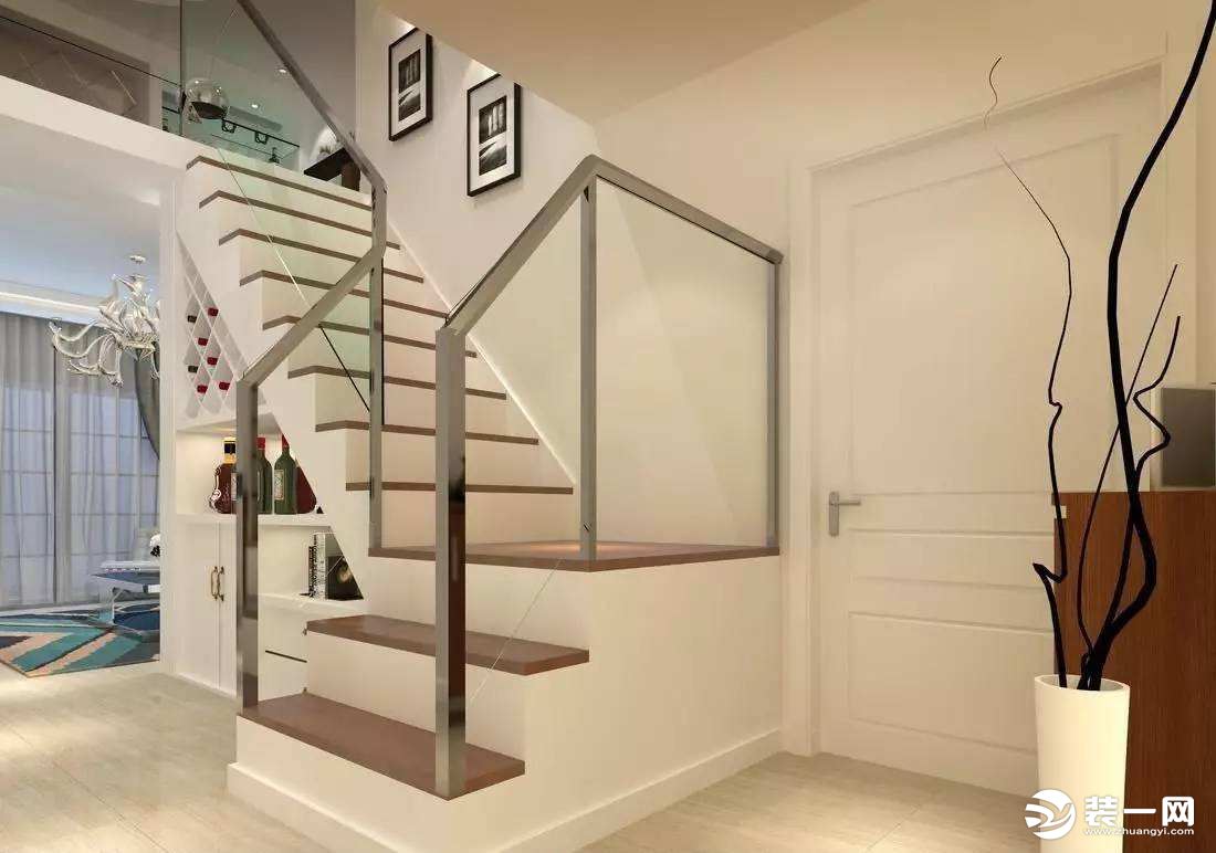 跃层东南亚风格楼梯设计 – 设计本装修效果图