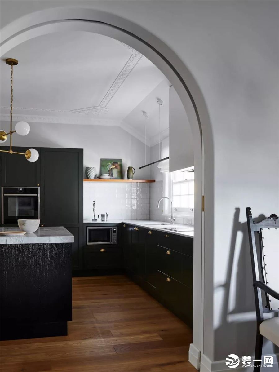 现代艺术公寓装修设计之厨房设计