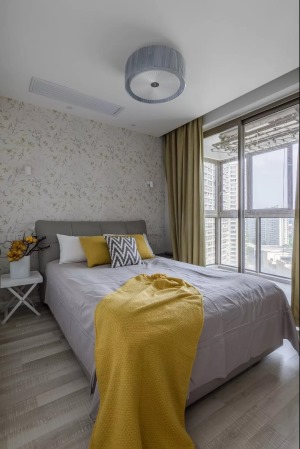 100平米复式现代简约森系墙绘装修设计之卧室装修