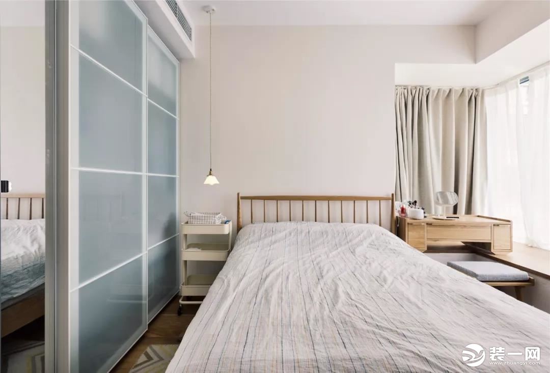 80平米北欧混搭小两房装修设计之卧室