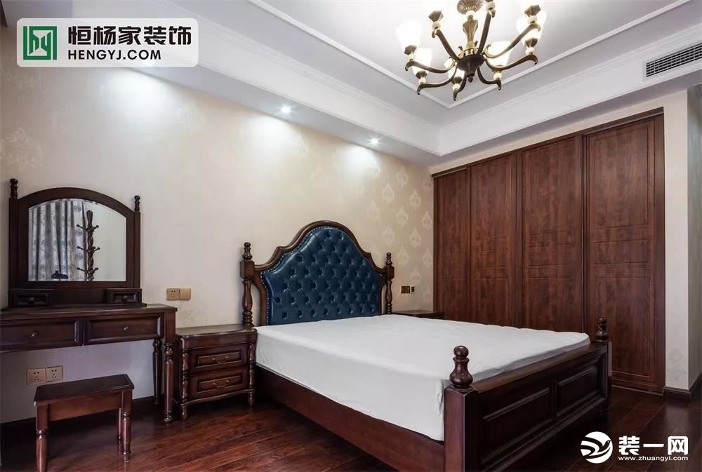 常州恒杨家装饰绿城玉兰广场129平米现代美式风格卧室效果图