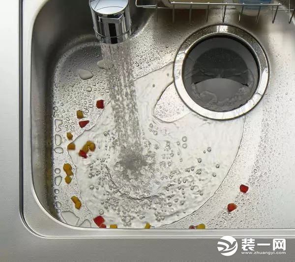 水槽内水的流向图