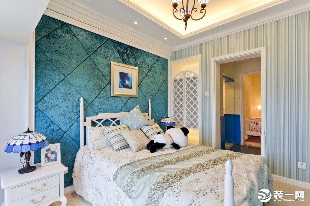 卧室壁纸用什么颜色好看 卧室壁纸该怎么选择？