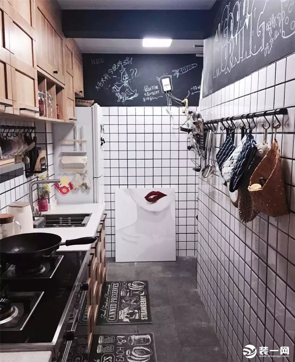 厨房——洗菜池装置毛巾杯