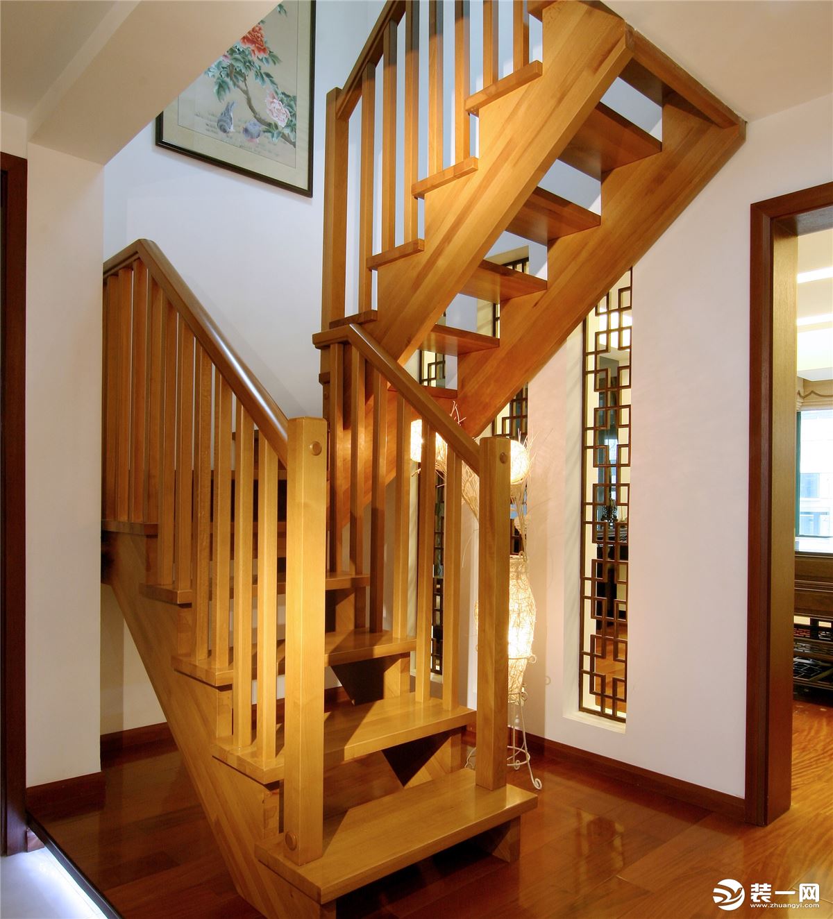 木质材质楼梯