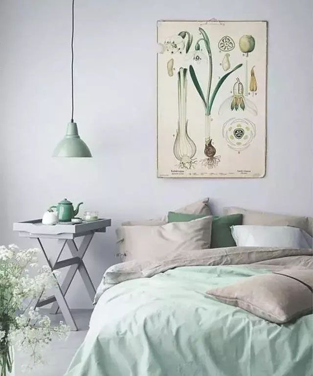 草木绿色卧室装修效果图