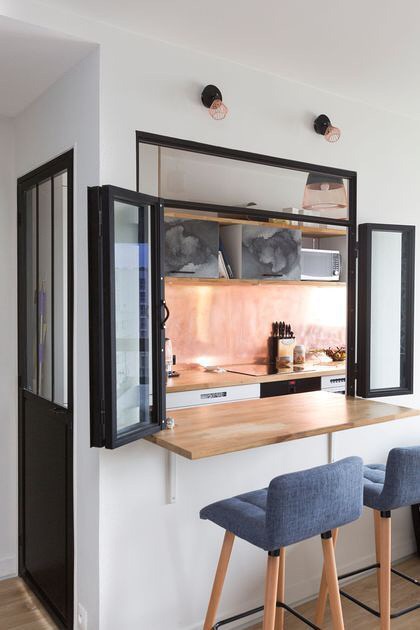 小户型半开放式厨房室内窗装修效果图