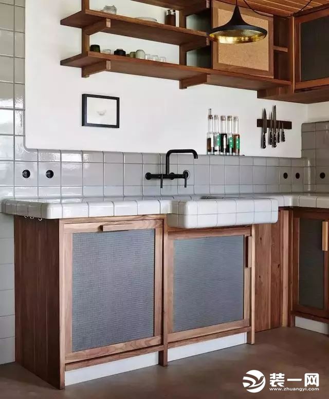 厨房瓷砖铺贴设计效果图