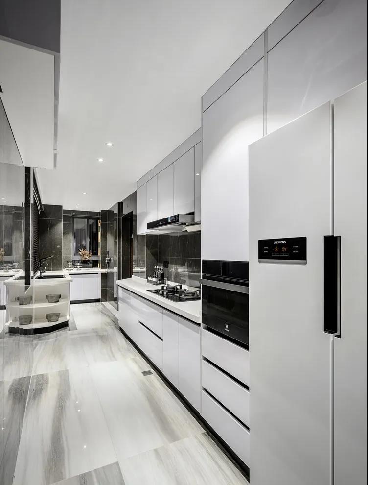 126平米装修厨房设计效果图