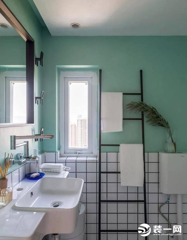 卫生间瓷砖颜色搭配图