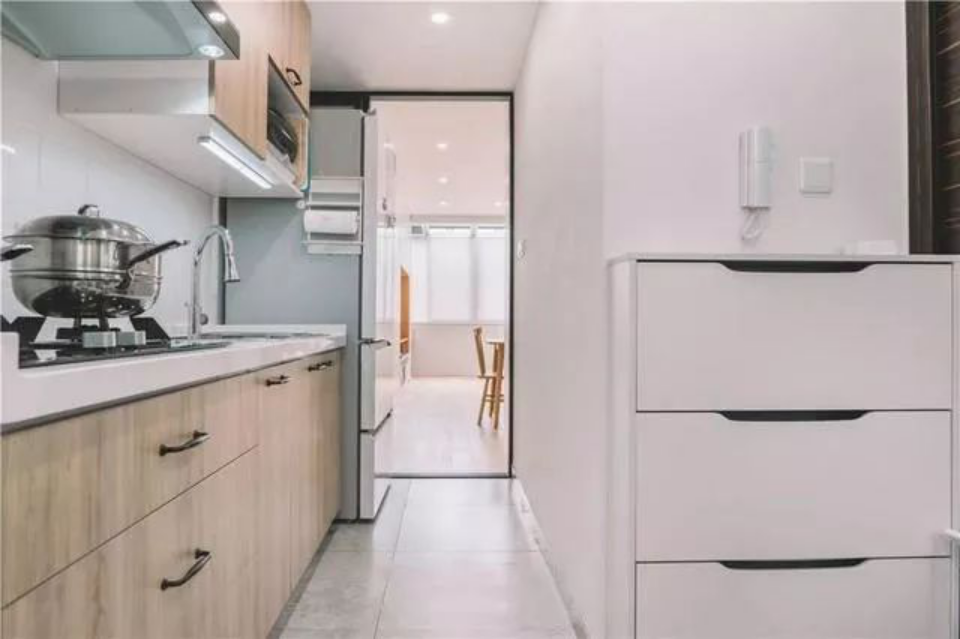 50平米小户型省空间设计进门玄关厨房设计效果图