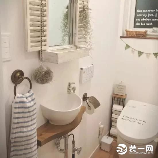 日式卫生间设计效果图