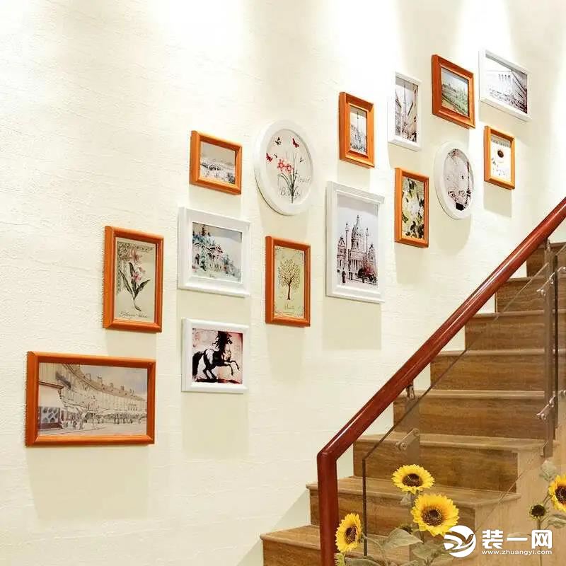 楼梯照片墙设计效果图