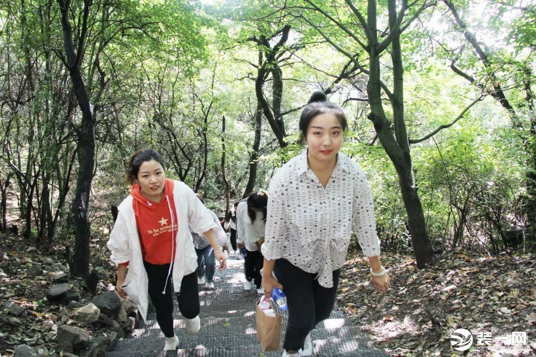 太原紫苹果装饰团建活动