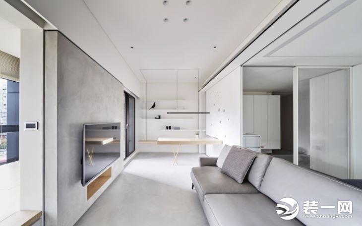 两个不同寻常的日式住宅，平静的极简主义与独特的分区设计
